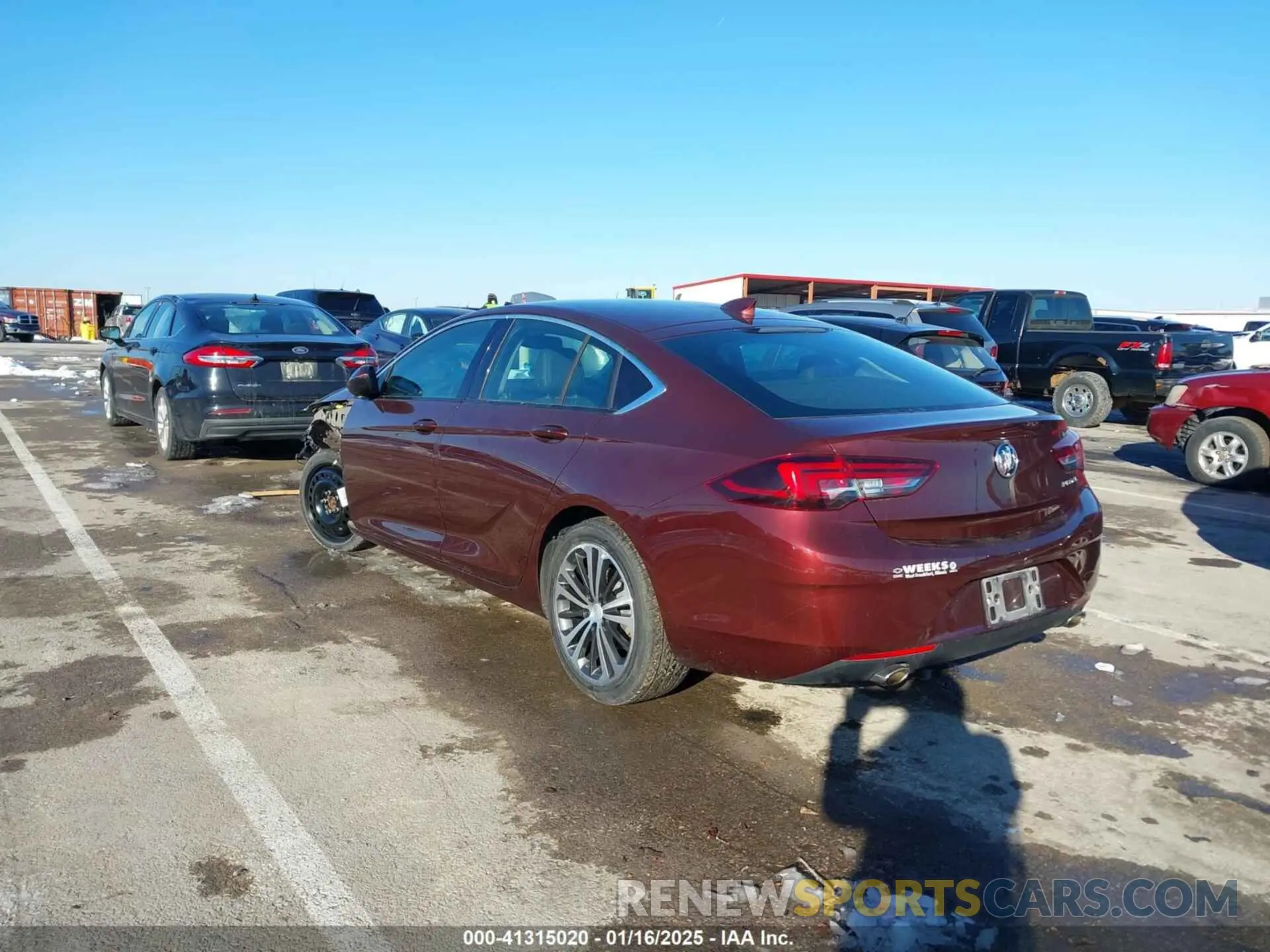 3 Photograph of a damaged car W04GM6SX0K1008235 BUICK REGAL SPORTBACK 2019