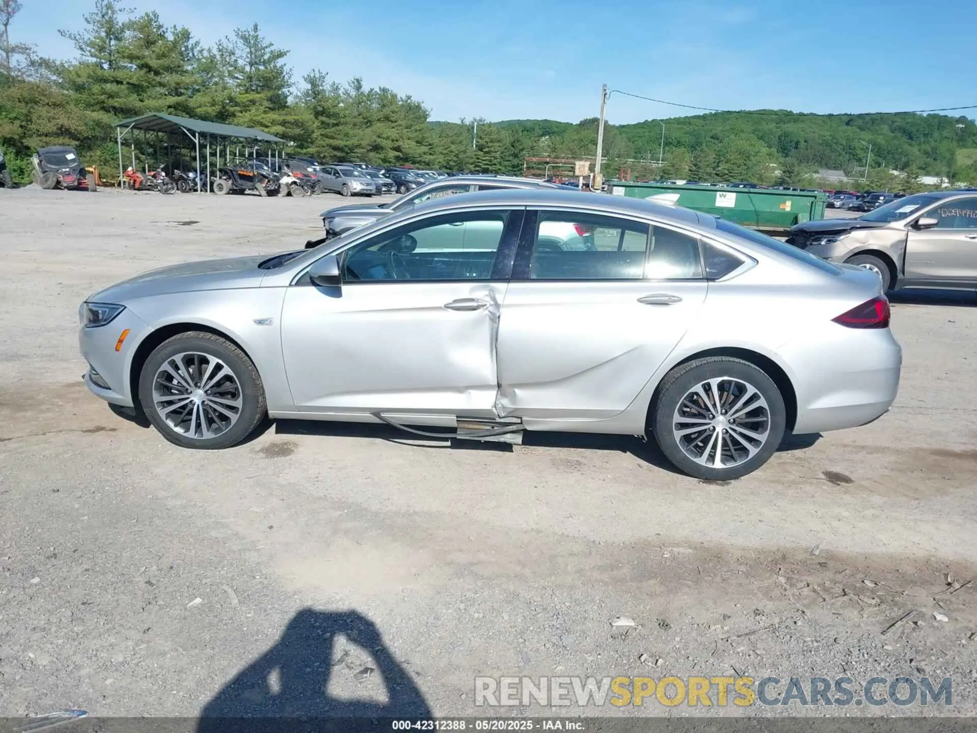 14 Photograph of a damaged car W04GM6SX3K1069840 BUICK REGAL SPORTBACK 2019