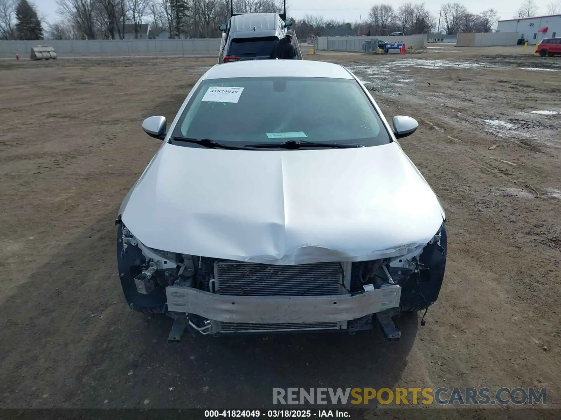 12 Photograph of a damaged car W04GM6SX6K1066687 BUICK REGAL SPORTBACK 2019
