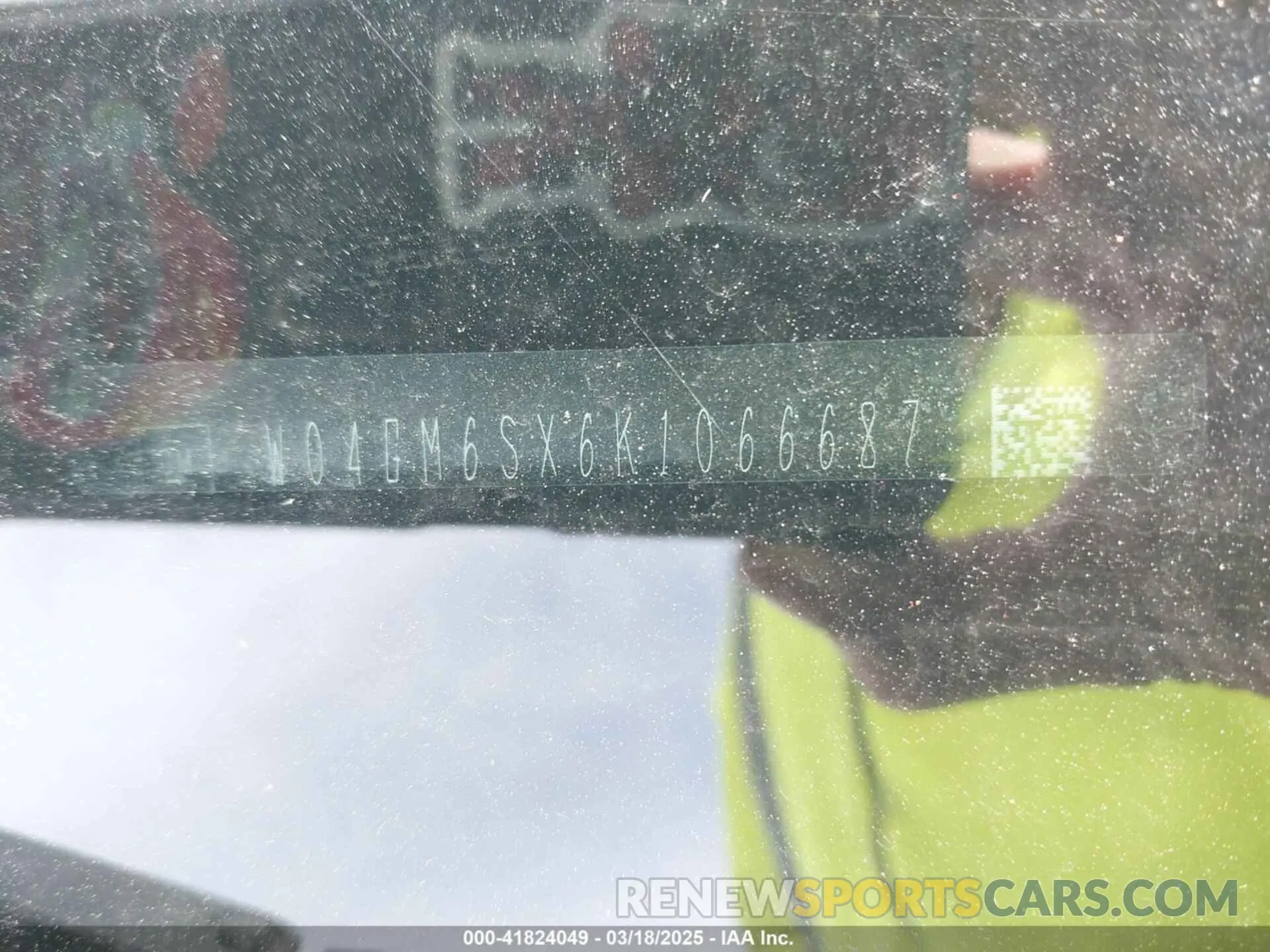 9 Photograph of a damaged car W04GM6SX6K1066687 BUICK REGAL SPORTBACK 2019