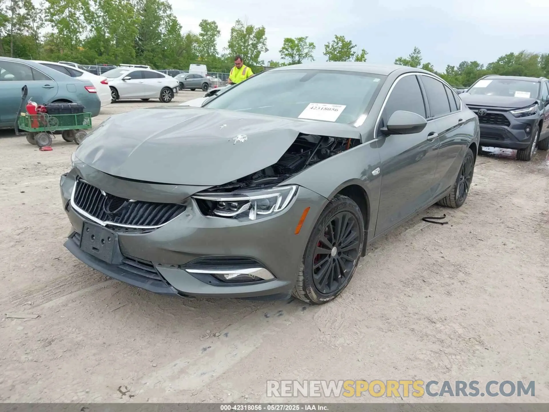 2 Photograph of a damaged car W04GP6SX6K1009087 BUICK REGAL SPORTBACK 2019