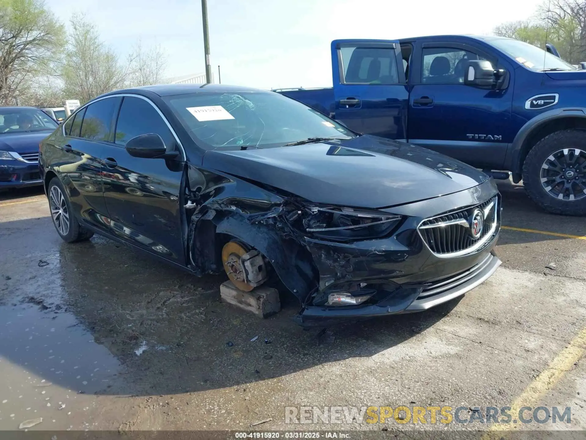 1 Photograph of a damaged car W04GR6SXXK1004632 BUICK REGAL SPORTBACK 2019