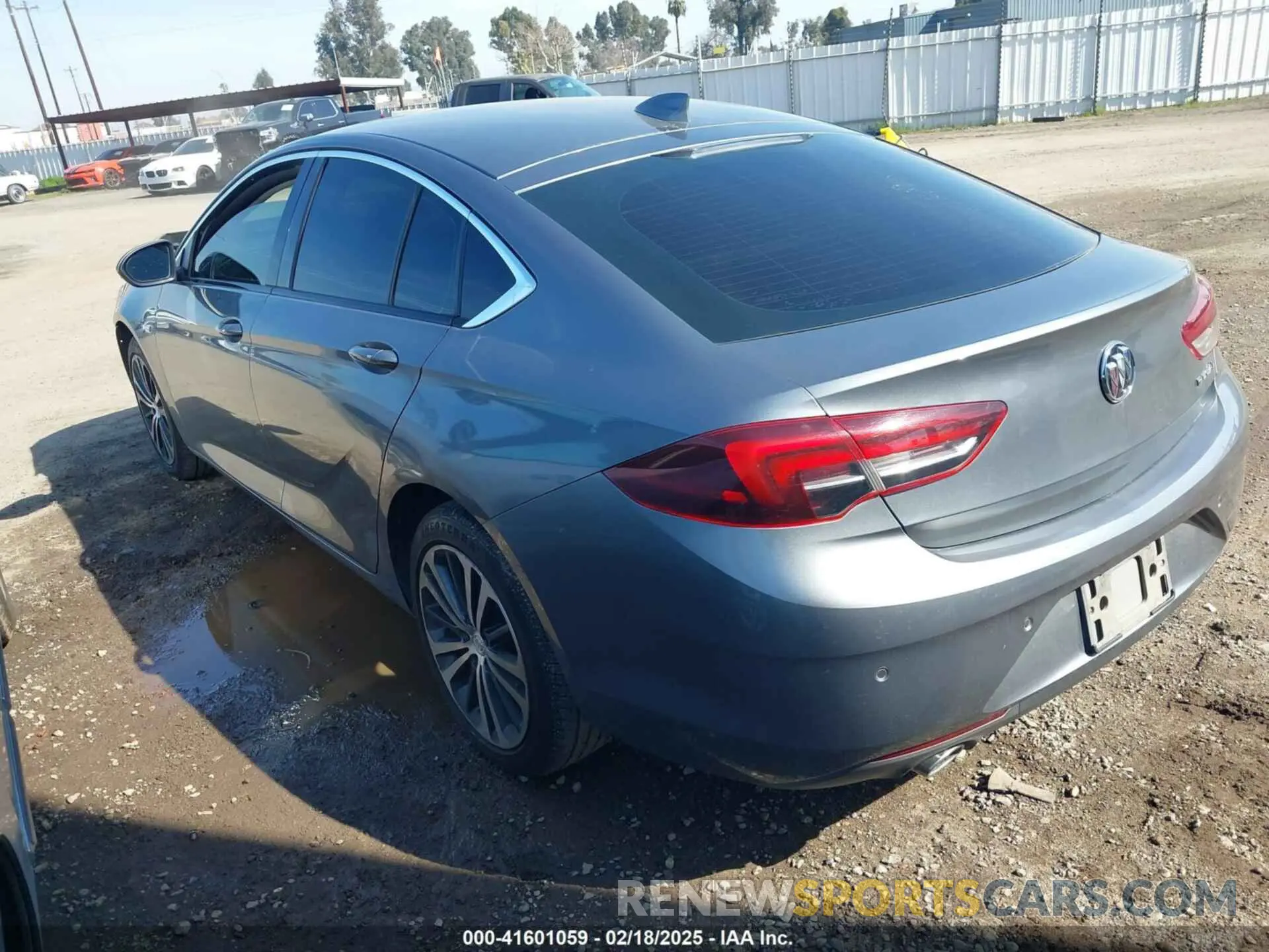 3 Photograph of a damaged car W04GP6SX1L1013744 BUICK REGAL SPORTBACK 2020
