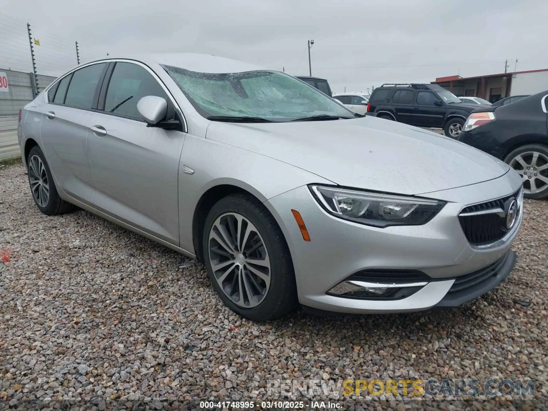 1 Photograph of a damaged car W04GP6SX4L1006657 BUICK REGAL SPORTBACK 2020