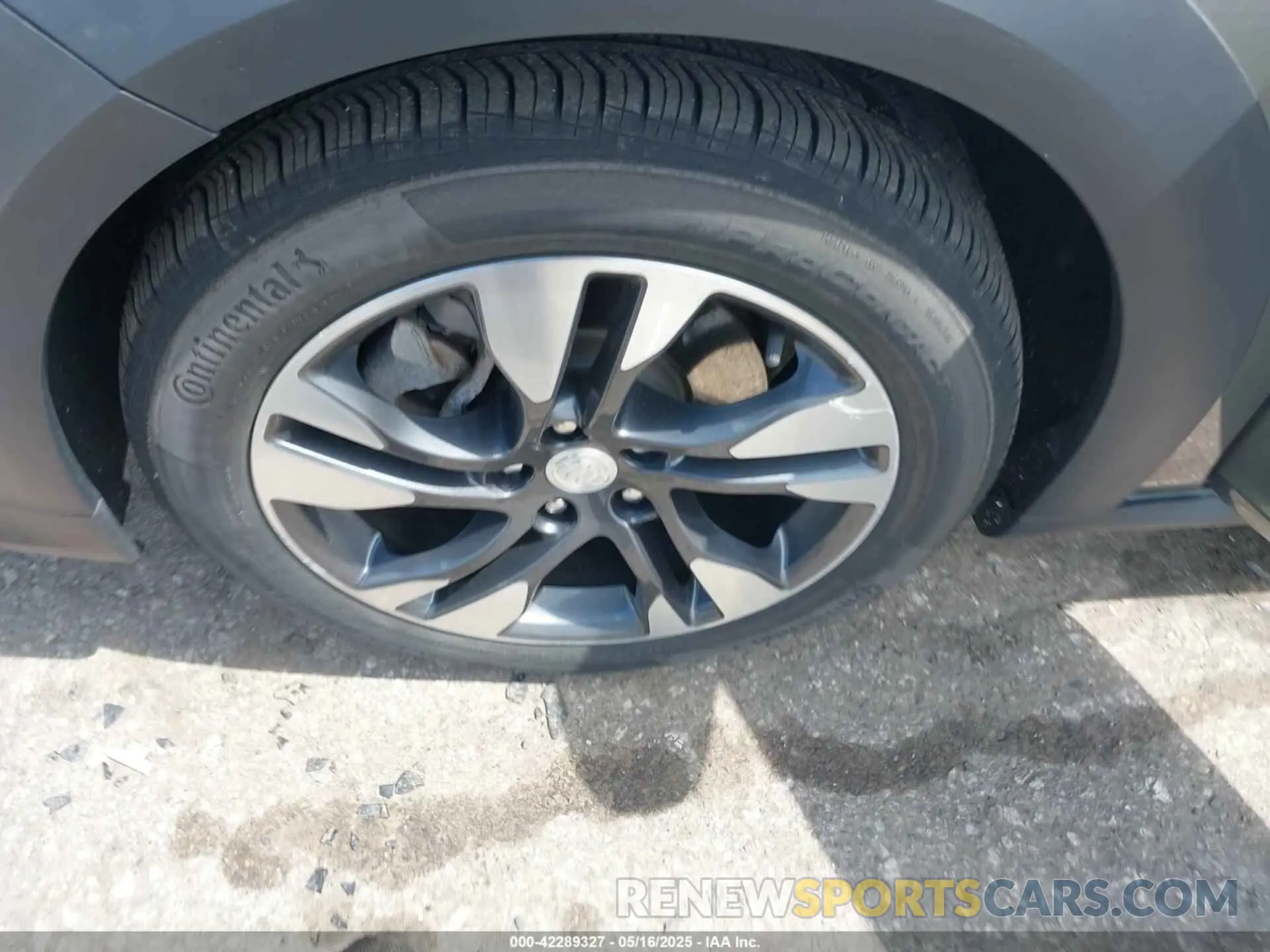 12 Photograph of a damaged car W04GV8SX5K1019420 BUICK REGAL TOURX 2019