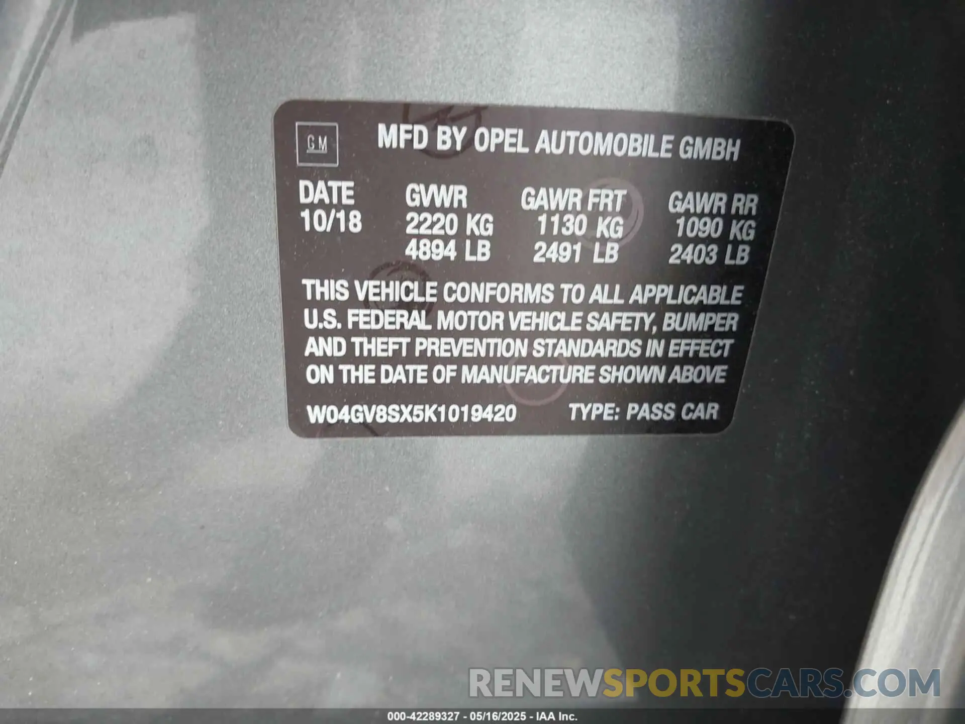 9 Photograph of a damaged car W04GV8SX5K1019420 BUICK REGAL TOURX 2019
