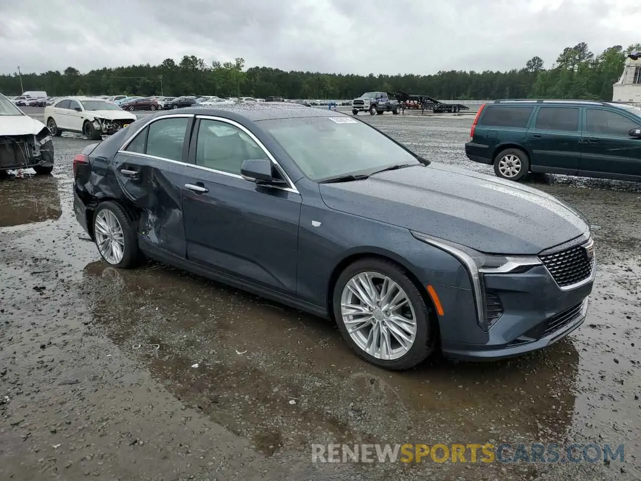 4 Photograph of a damaged car 1G6DB5RK5L0135379 CADILLAC CT4 2020