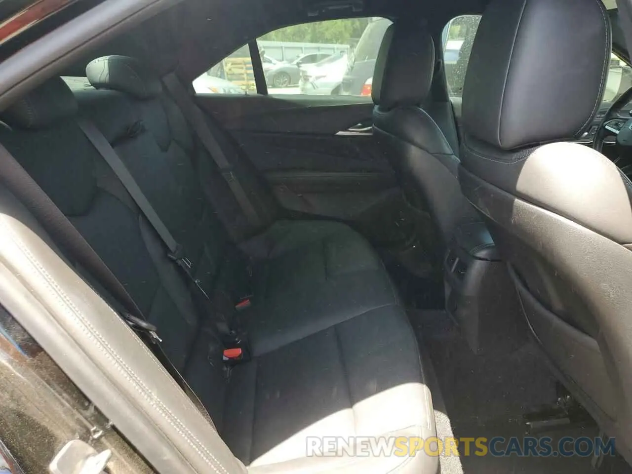 10 Photograph of a damaged car 1G6DB5RK5L0143269 CADILLAC CT4 2020