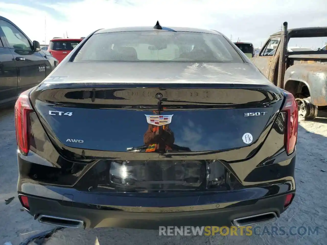 6 Photograph of a damaged car 1G6DF5RK9L0155946 CADILLAC CT4 2020