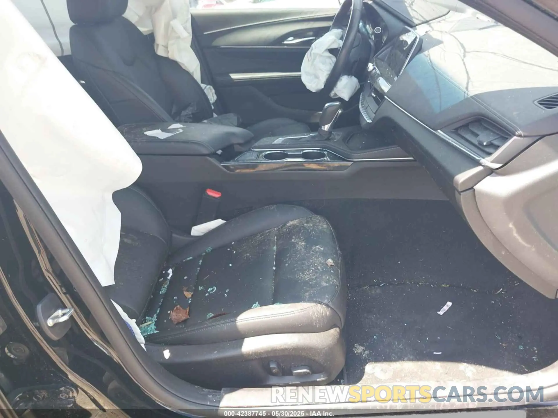 5 Photograph of a damaged car 1G6DA5RK1M0115585 CADILLAC CT4 2021