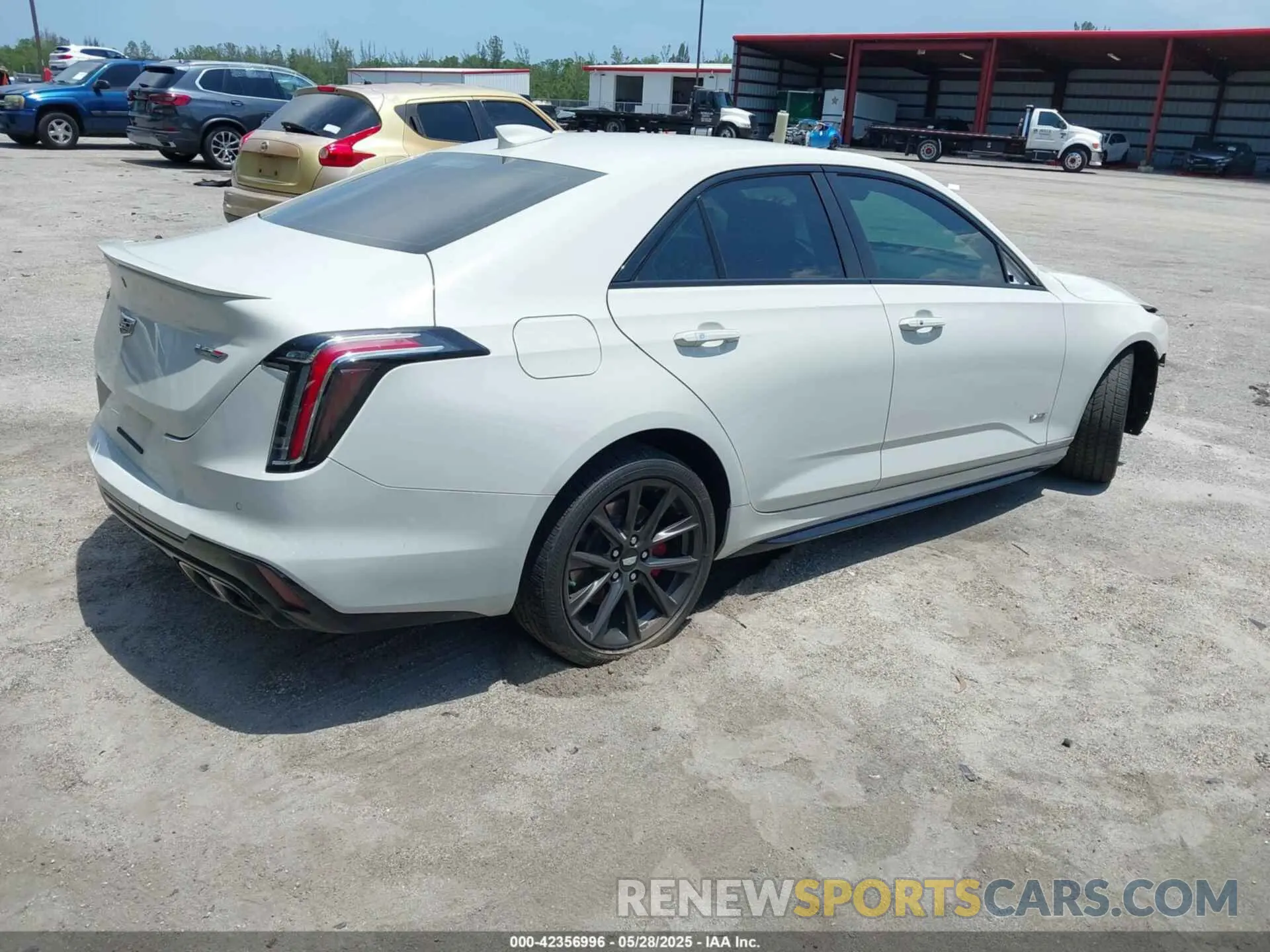 4 Photograph of a damaged car 1G6DD5RL6M0136397 CADILLAC CT4 2021