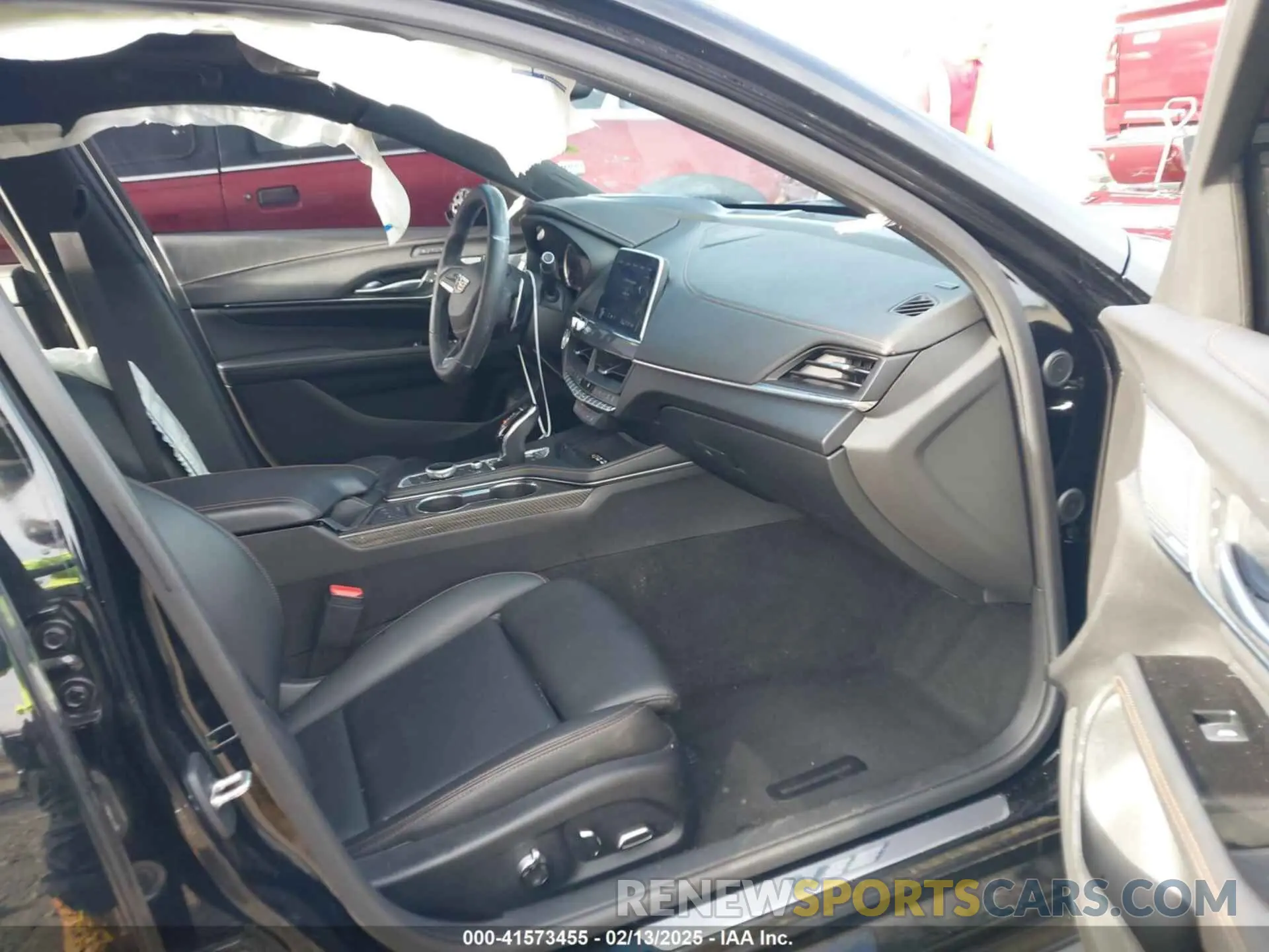 5 Photograph of a damaged car 1G6DH5RL4M0124480 CADILLAC CT4 2021
