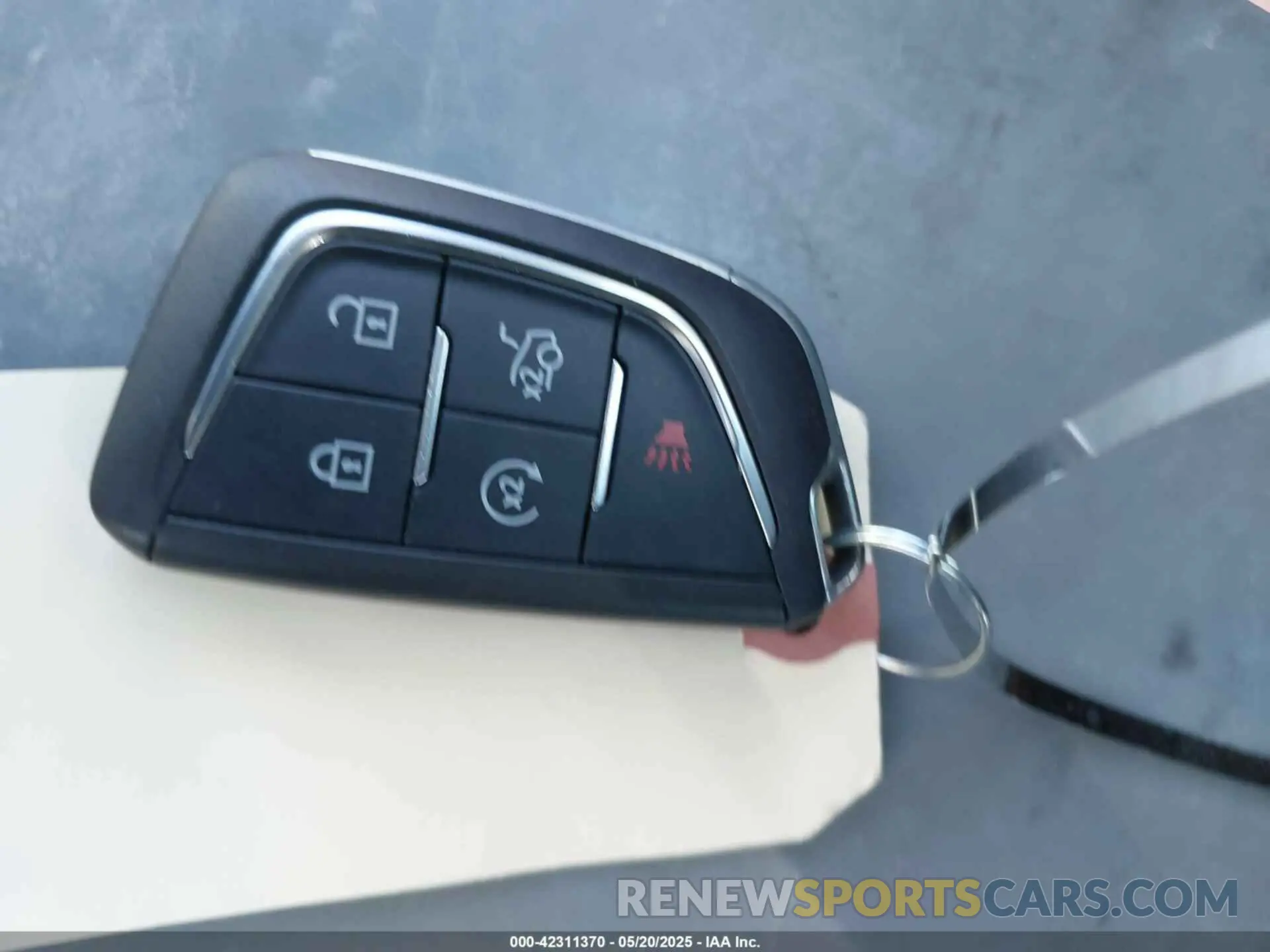 11 Photograph of a damaged car 1G6DB5RK8N0119888 CADILLAC CT4 2022