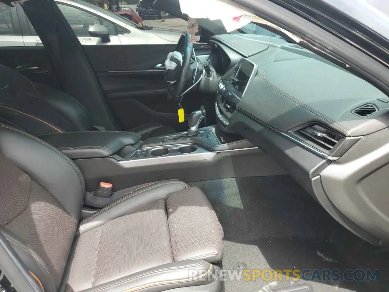 5 Photograph of a damaged car 1G6DC5RK0N0124502 CADILLAC CT4 2022