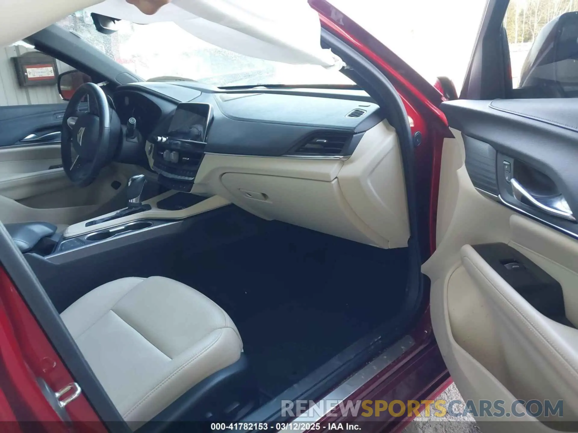 5 Photograph of a damaged car 1G6DF5RK1N0117257 CADILLAC CT4 2022