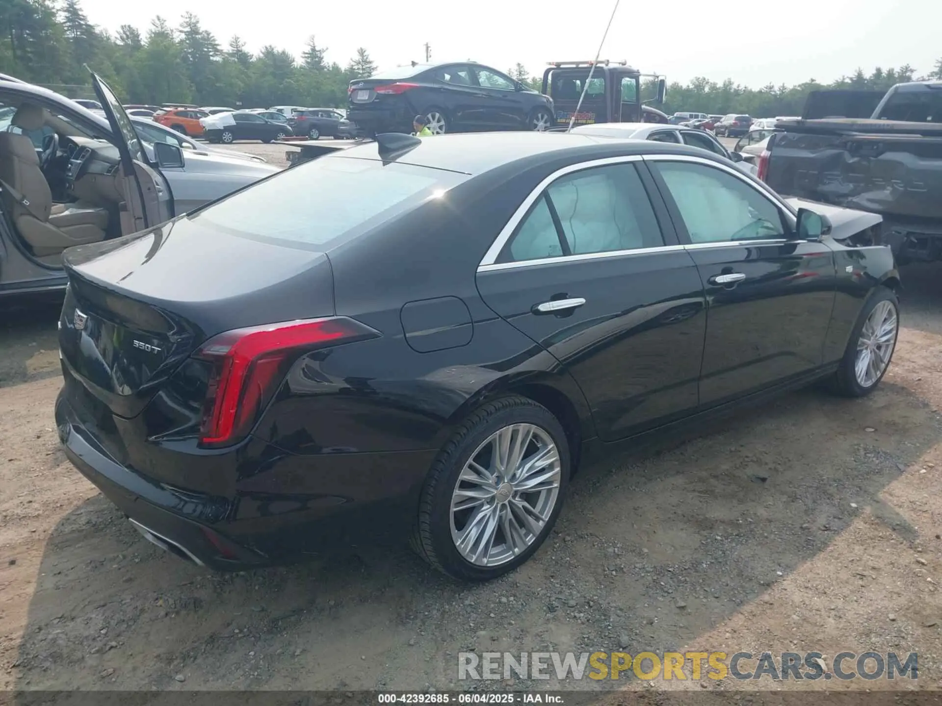 4 Photograph of a damaged car 1G6DF5RK2N0118059 CADILLAC CT4 2022