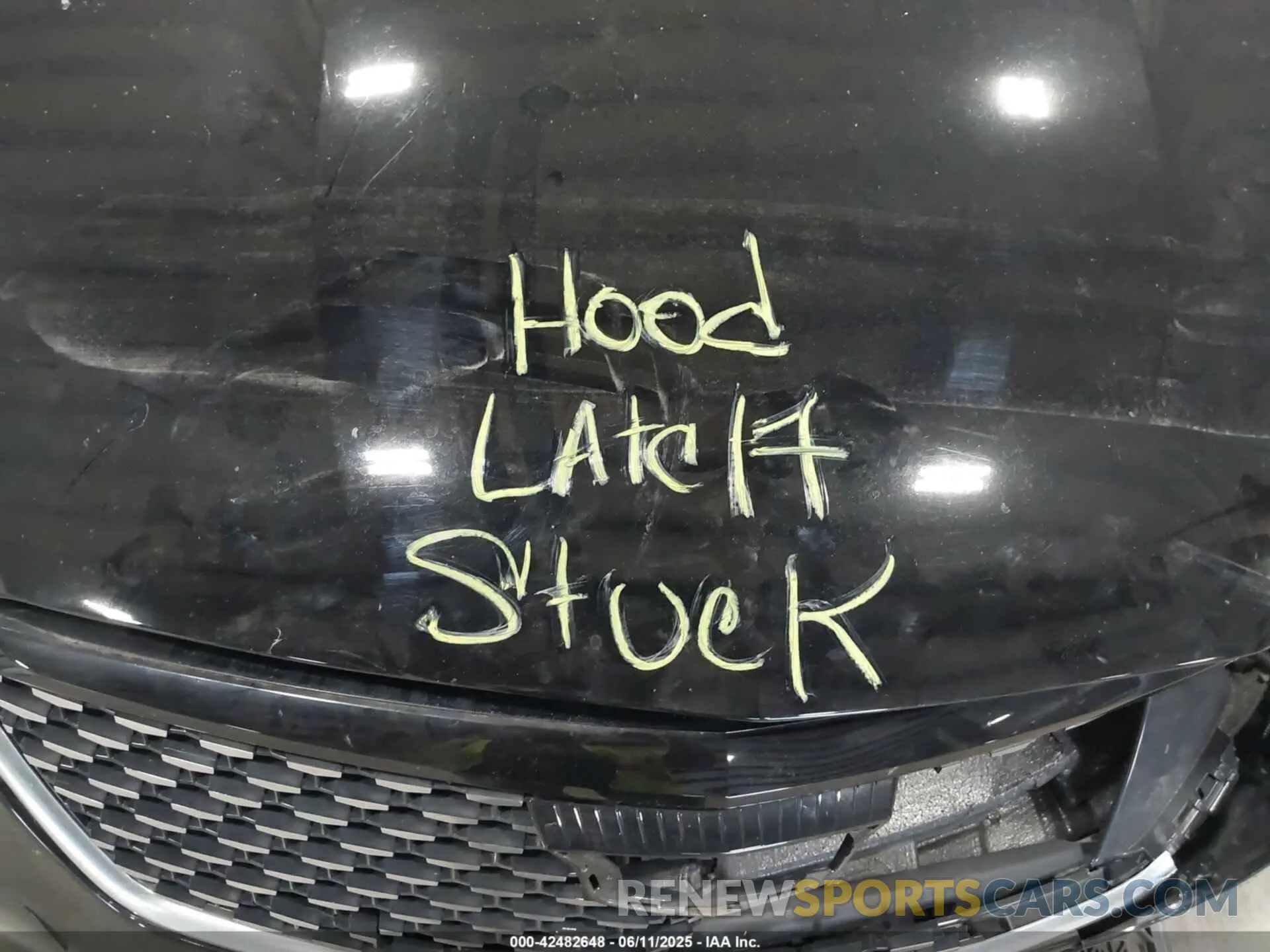 10 Photograph of a damaged car 1G6DF5RK2R0123753 CADILLAC CT4 2024