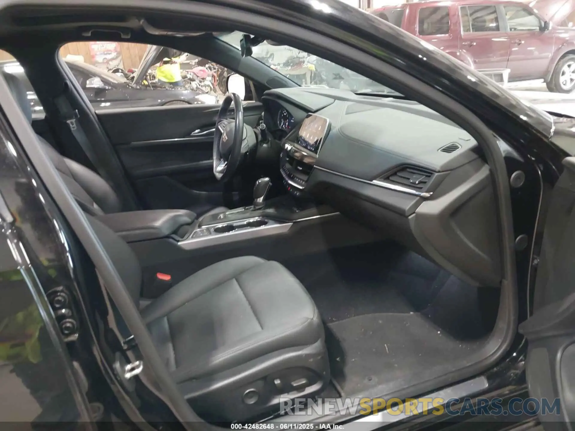 5 Photograph of a damaged car 1G6DF5RK2R0123753 CADILLAC CT4 2024