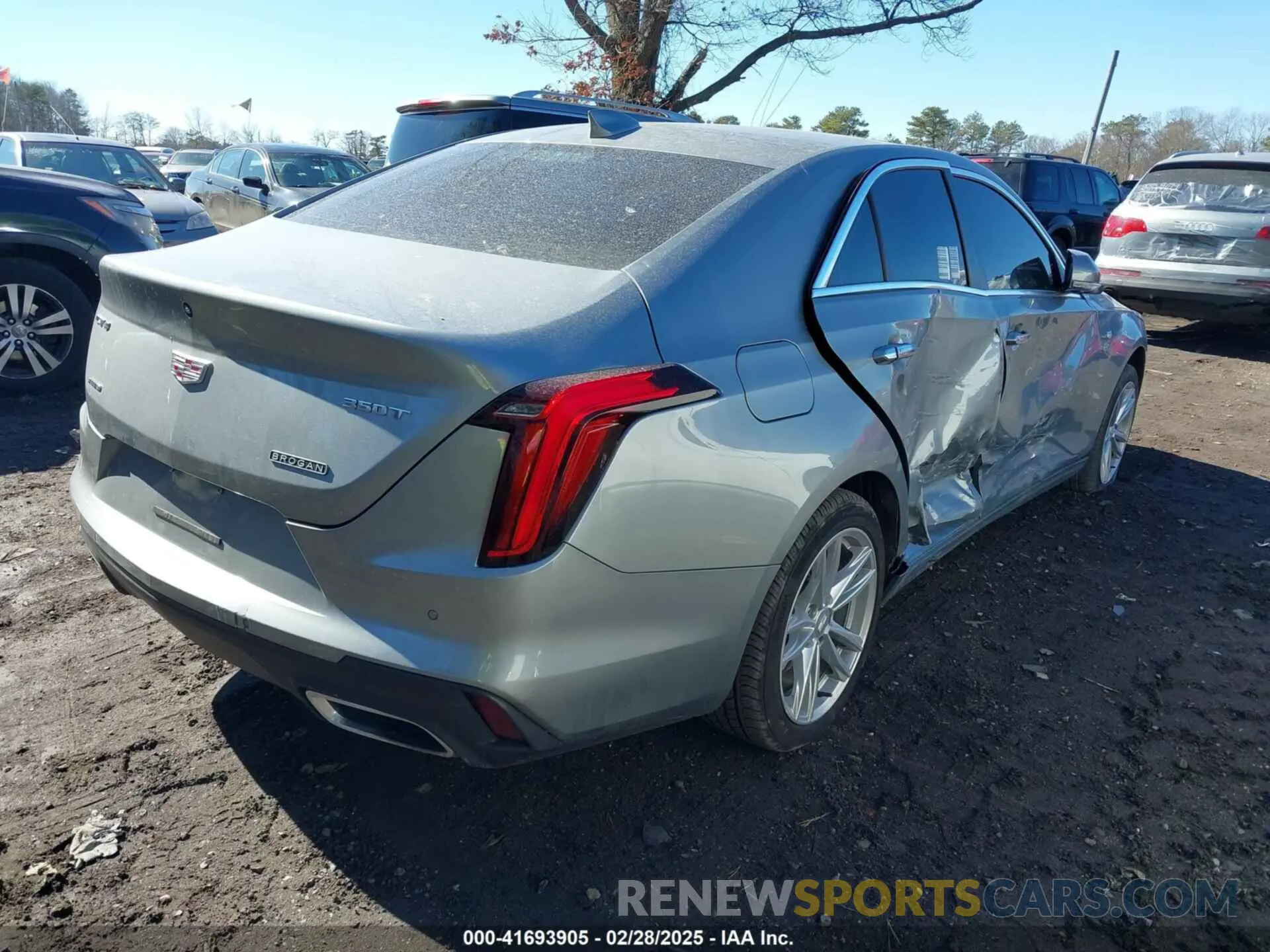 4 Photograph of a damaged car 1G6DK5RK0R0103609 CADILLAC CT4 2024