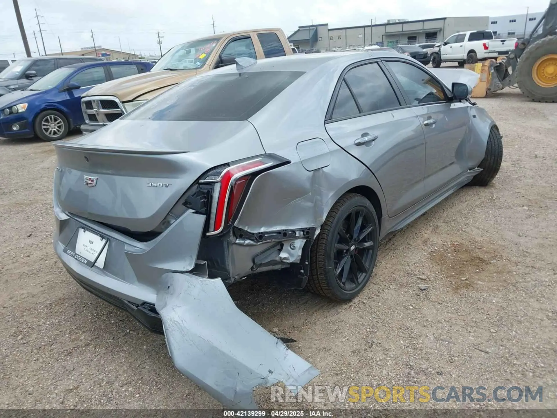 4 Photograph of a damaged car 1G6DC5RK0S0105881 CADILLAC CT4 2025
