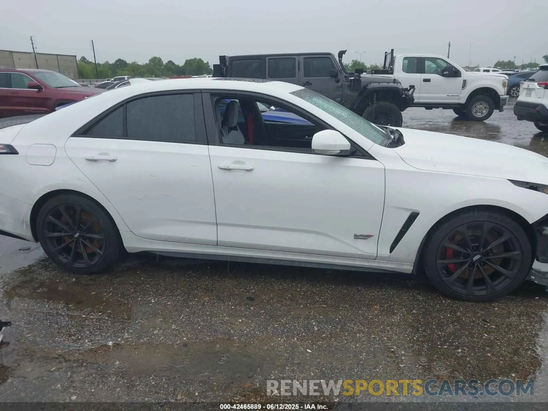 13 Photograph of a damaged car 1G6D75RPXR0410024 CADILLAC CT4-V 2024