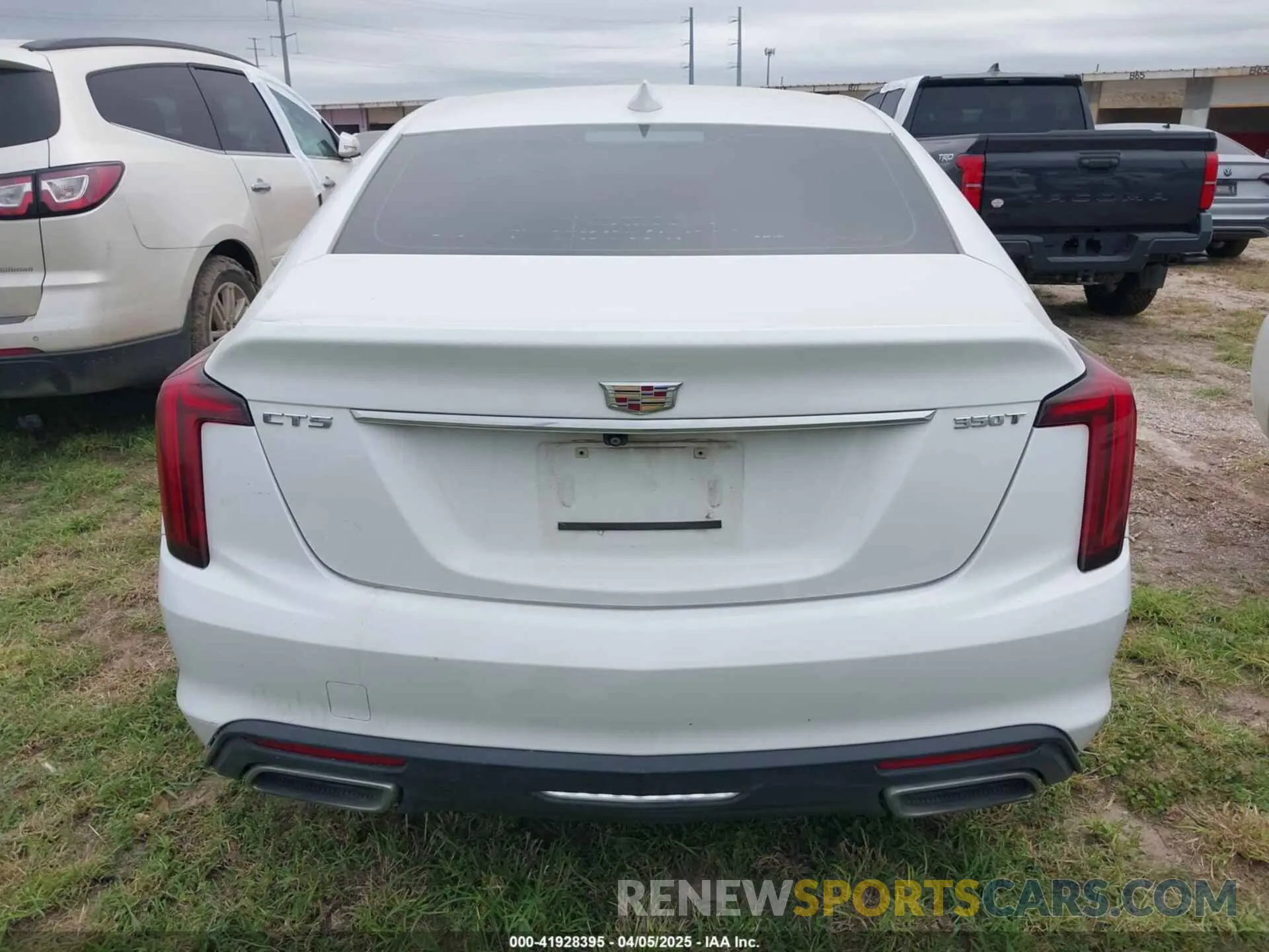 16 Photograph of a damaged car 1G6DM5RK3L0146892 CADILLAC CT5 2020