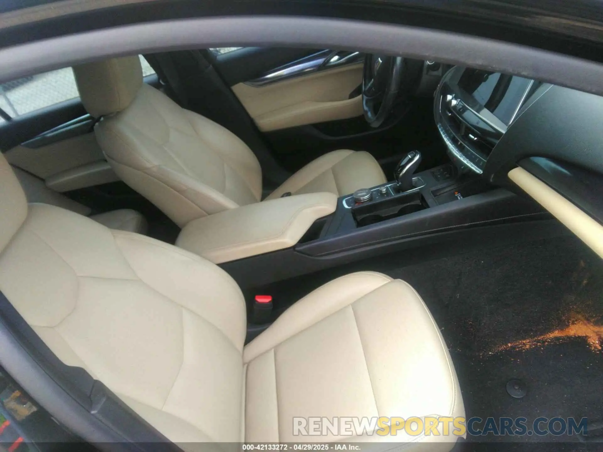 5 Photograph of a damaged car 1G6DM5RK4L0100133 CADILLAC CT5 2020