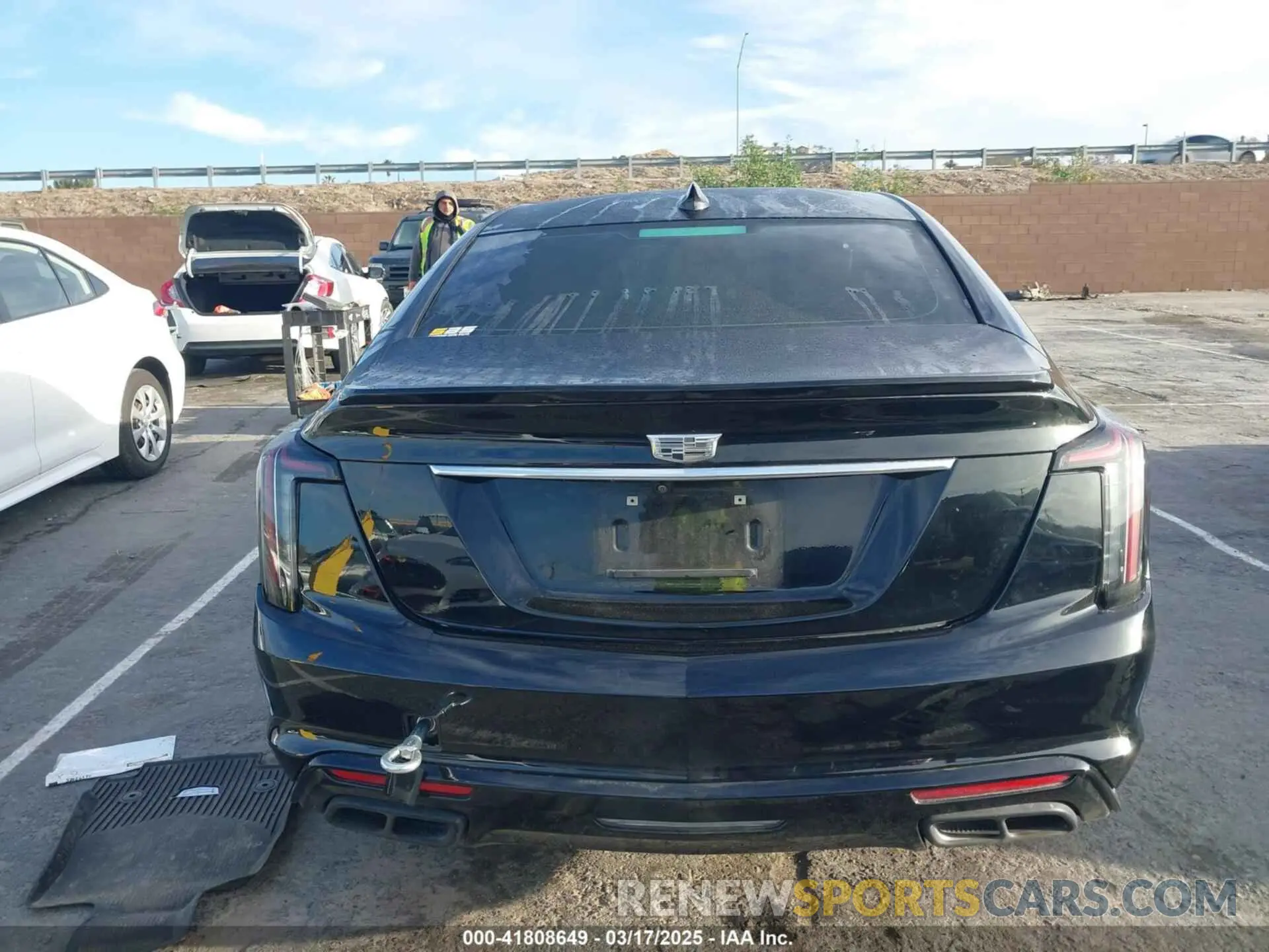 16 Photograph of a damaged car 1G6DM5RK5L0131469 CADILLAC CT5 2020