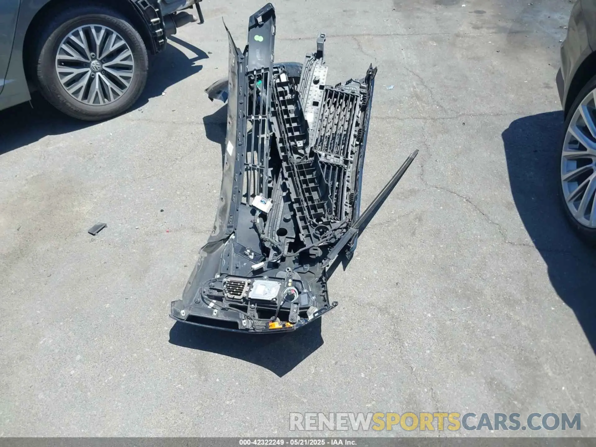 12 Photograph of a damaged car 1G6DN5RKXL0111392 CADILLAC CT5 2020