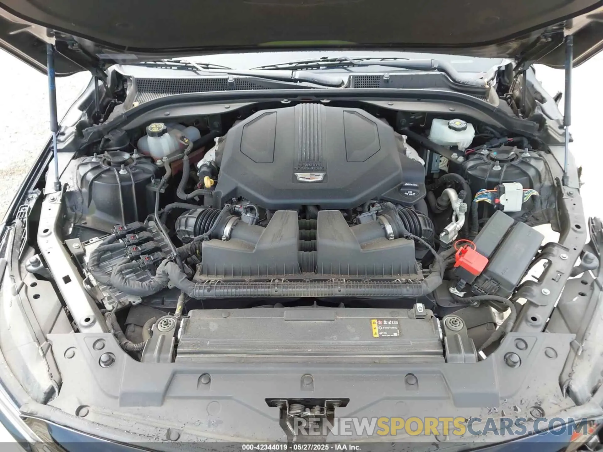 10 Photograph of a damaged car 1G6DN5RW6L0149883 CADILLAC CT5 2020