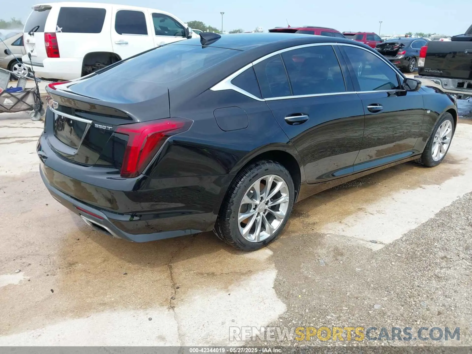 4 Photograph of a damaged car 1G6DN5RW6L0149883 CADILLAC CT5 2020