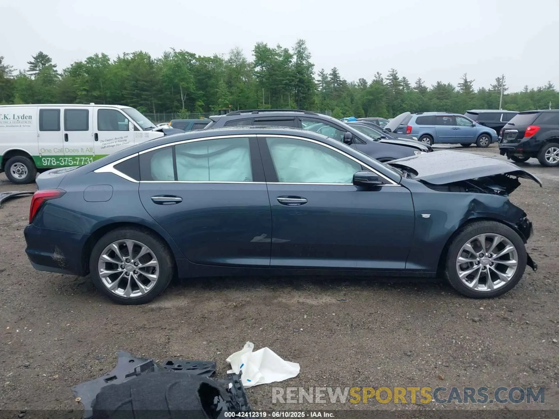 14 Photograph of a damaged car 1G6DT5RK9L0129078 CADILLAC CT5 2020