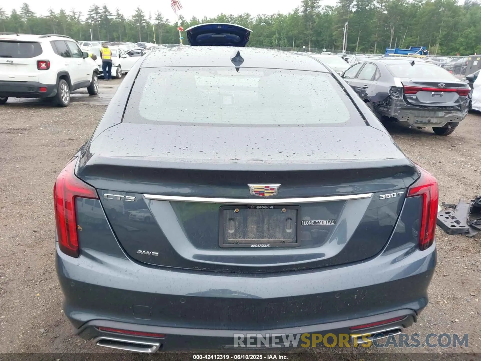 17 Photograph of a damaged car 1G6DT5RK9L0129078 CADILLAC CT5 2020