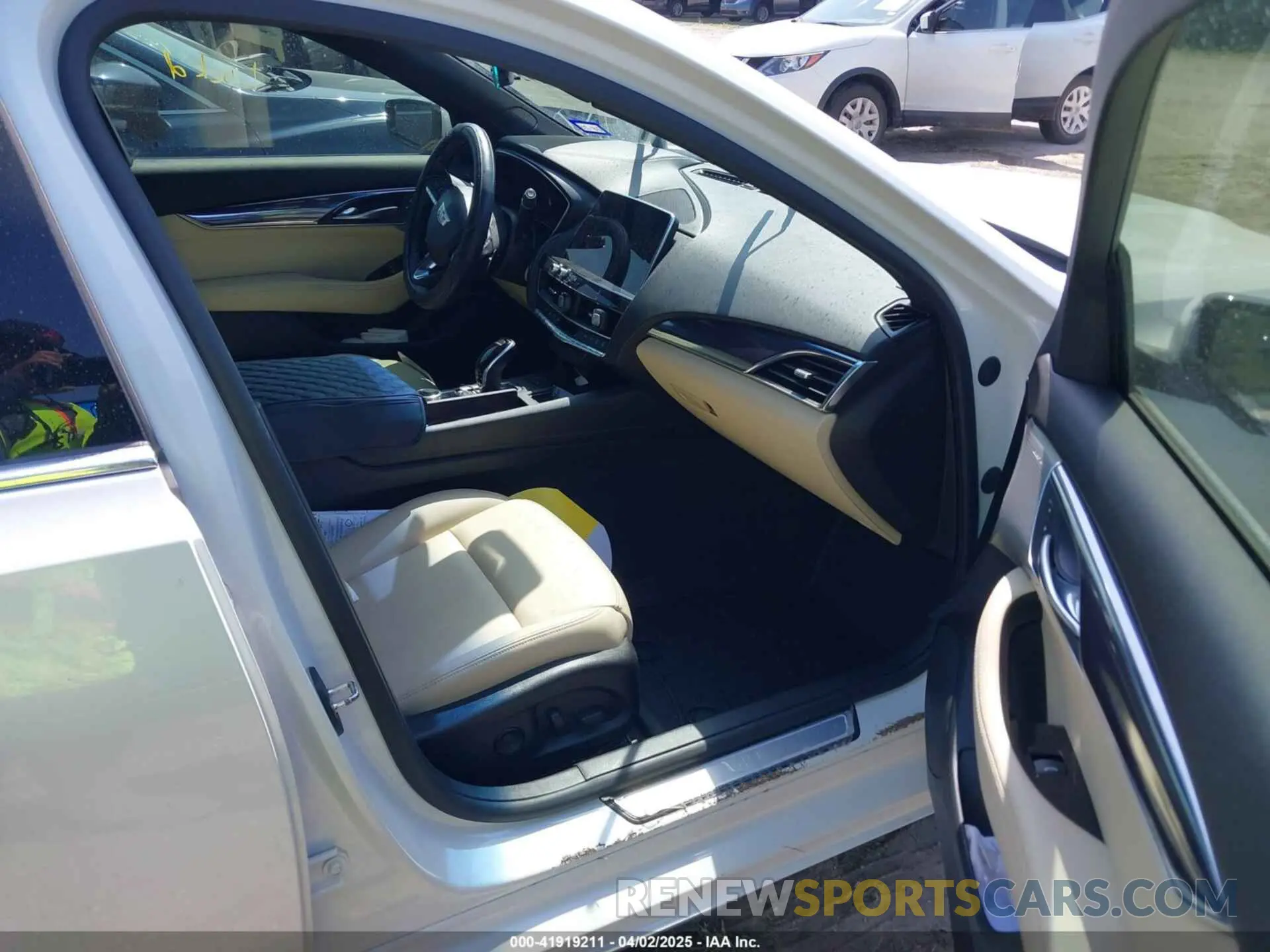 5 Photograph of a damaged car 1G6DW5RK3L0139631 CADILLAC CT5 2020