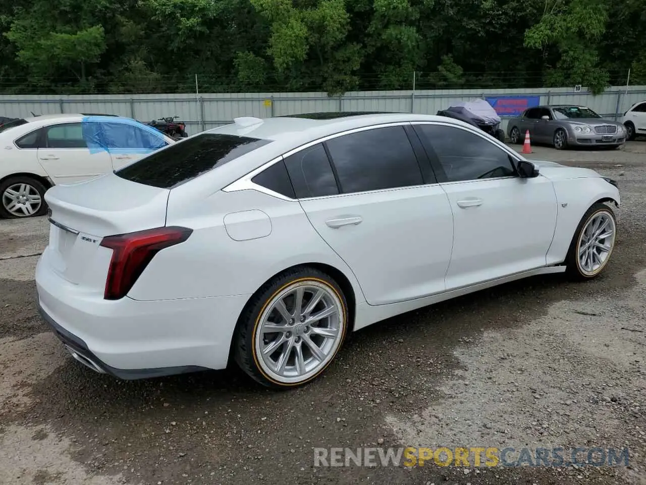 3 Photograph of a damaged car 1G6DW5RK7L0151829 CADILLAC CT5 2020