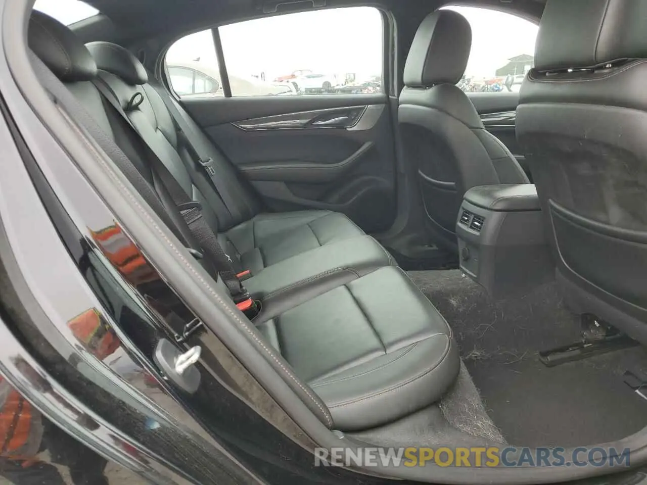10 Photograph of a damaged car 1G6DP5RK4M0116521 CADILLAC CT5 2021