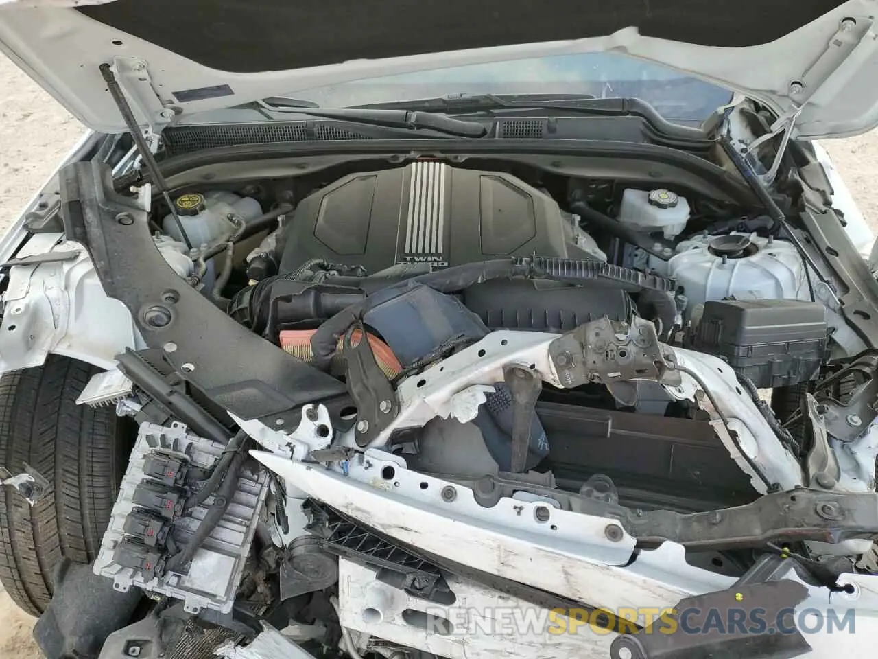 11 Photograph of a damaged car 1G6DR5RW9M0145803 CADILLAC CT5 2021
