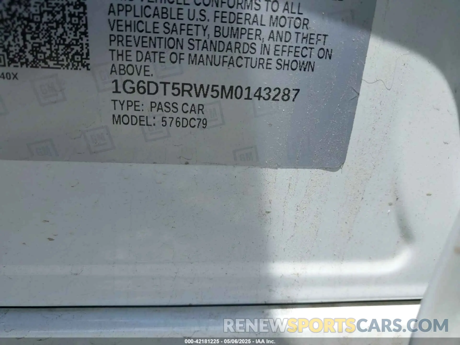9 Photograph of a damaged car 1G6DT5RW5M0143287 CADILLAC CT5 2021