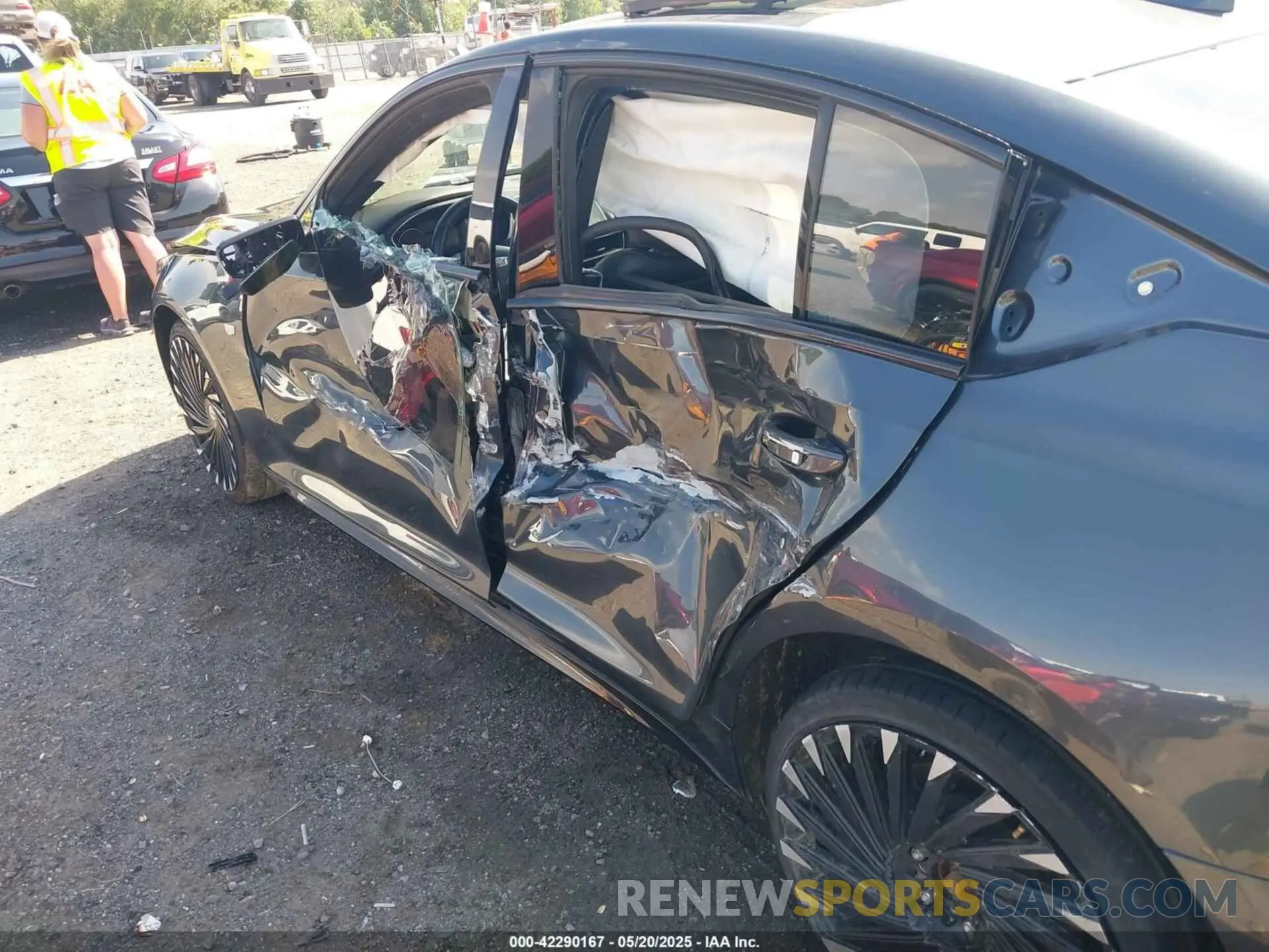6 Photograph of a damaged car 1G6DU5RK5M0119890 CADILLAC CT5 2021