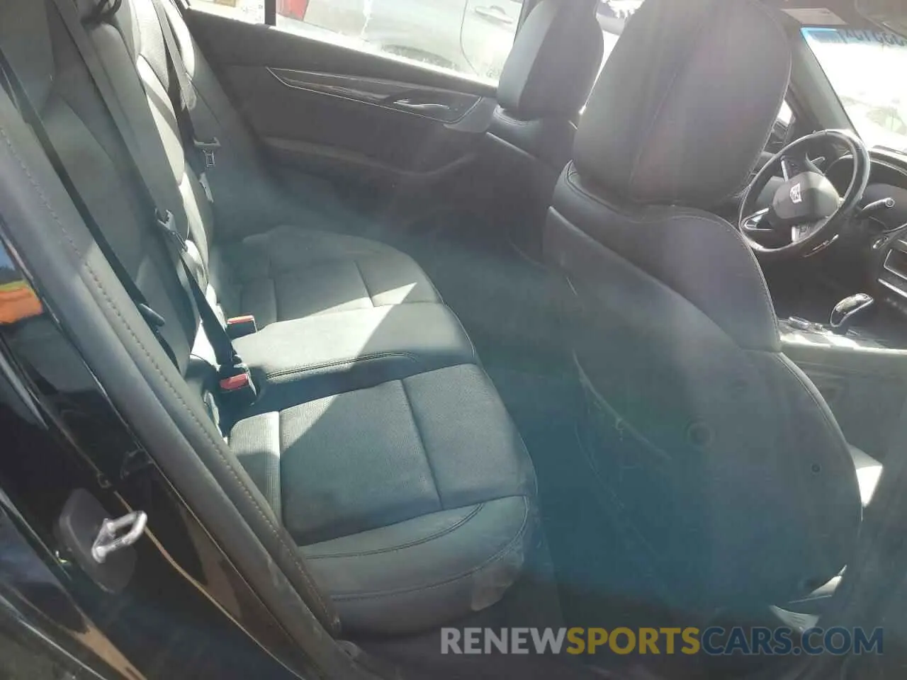 10 Photograph of a damaged car 1G6DU5RK9M0116314 CADILLAC CT5 2021