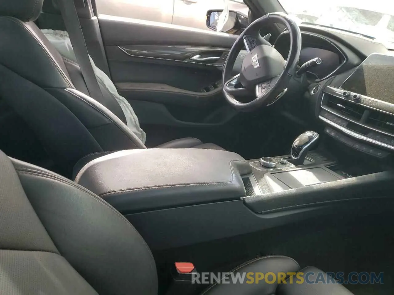 7 Photograph of a damaged car 1G6DU5RK9M0116314 CADILLAC CT5 2021