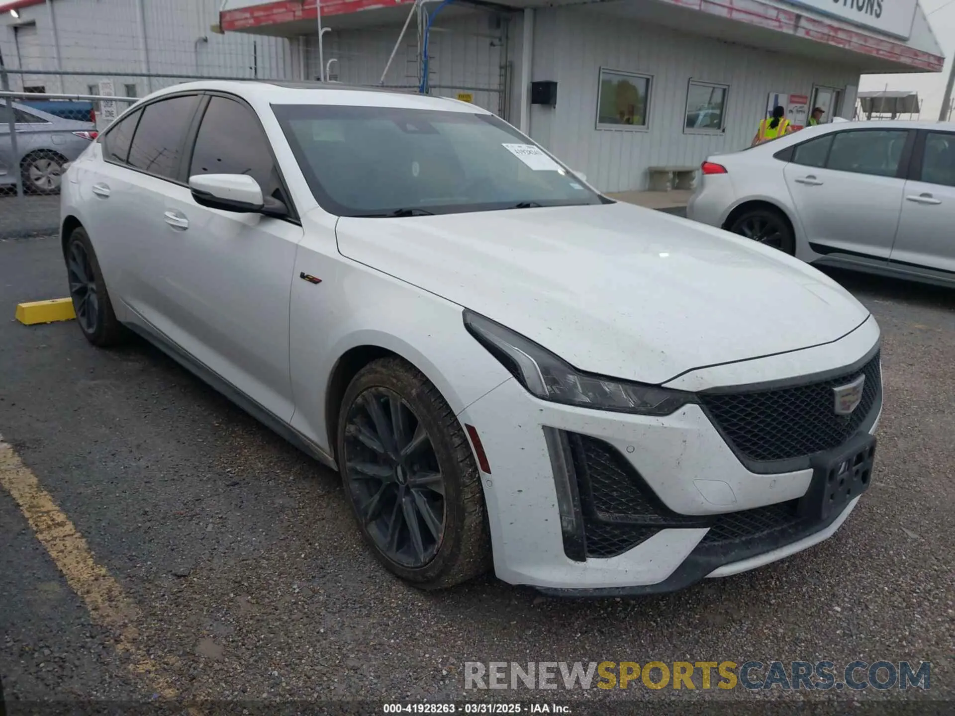 1 Photograph of a damaged car 1G6DV5RW2M0128157 CADILLAC CT5 2021