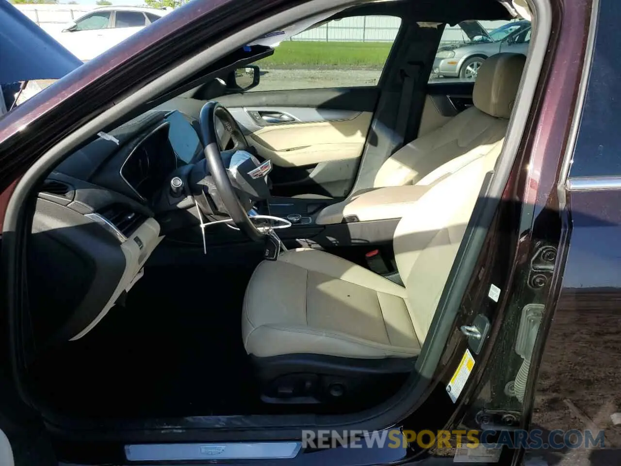 7 Photograph of a damaged car 1G6DW5RK7M0115110 CADILLAC CT5 2021