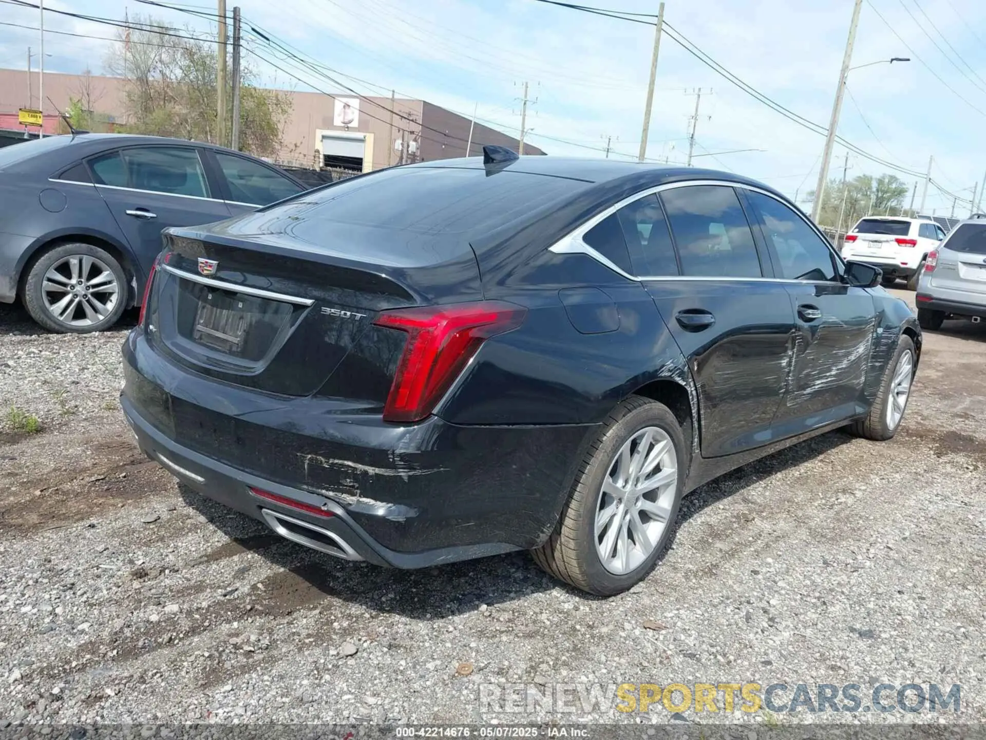 4 Photograph of a damaged car 1G6DX5RKXM0146235 CADILLAC CT5 2021