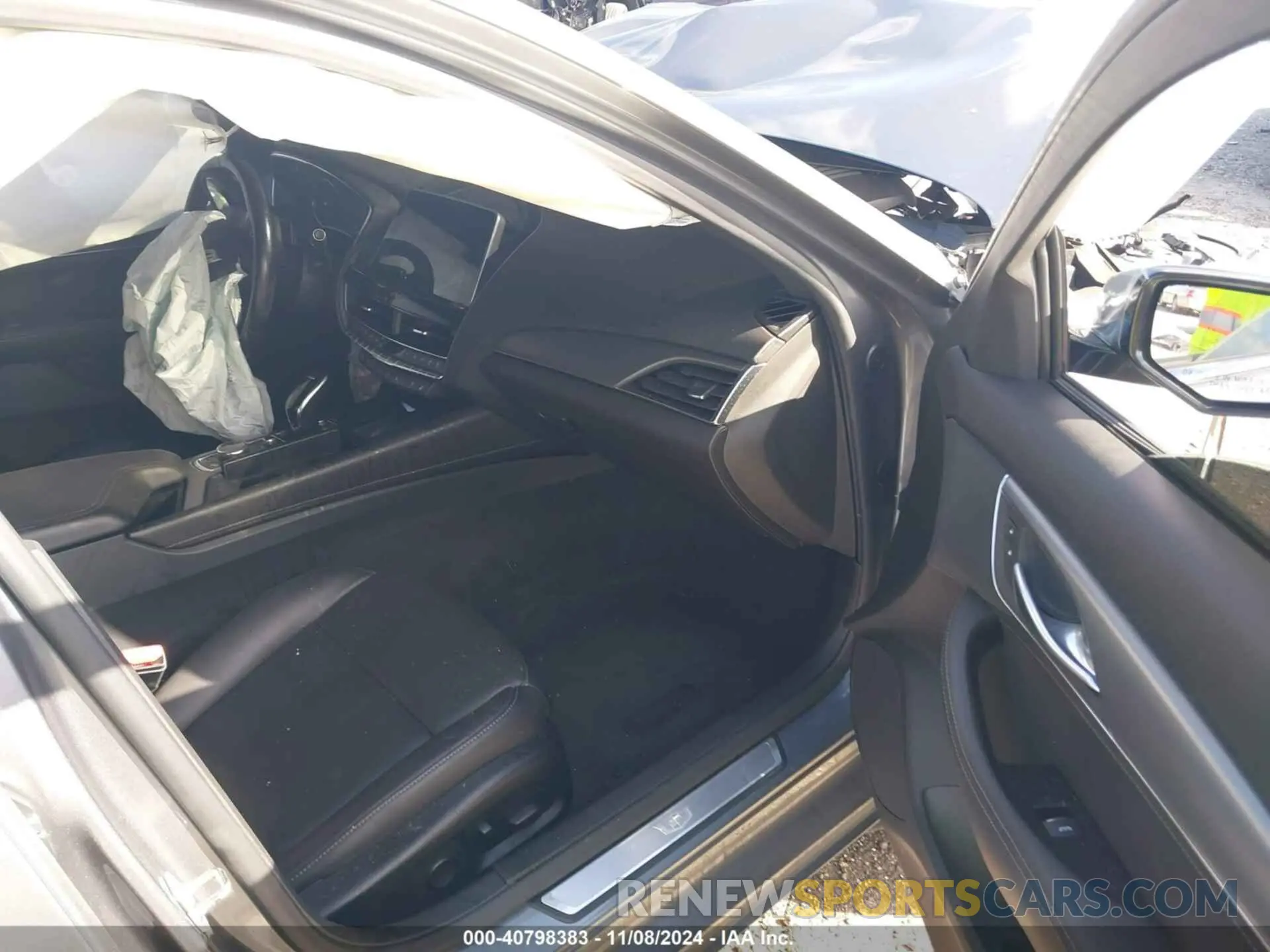 5 Photograph of a damaged car 1G6DN5RK8N0117274 CADILLAC CT5 2022