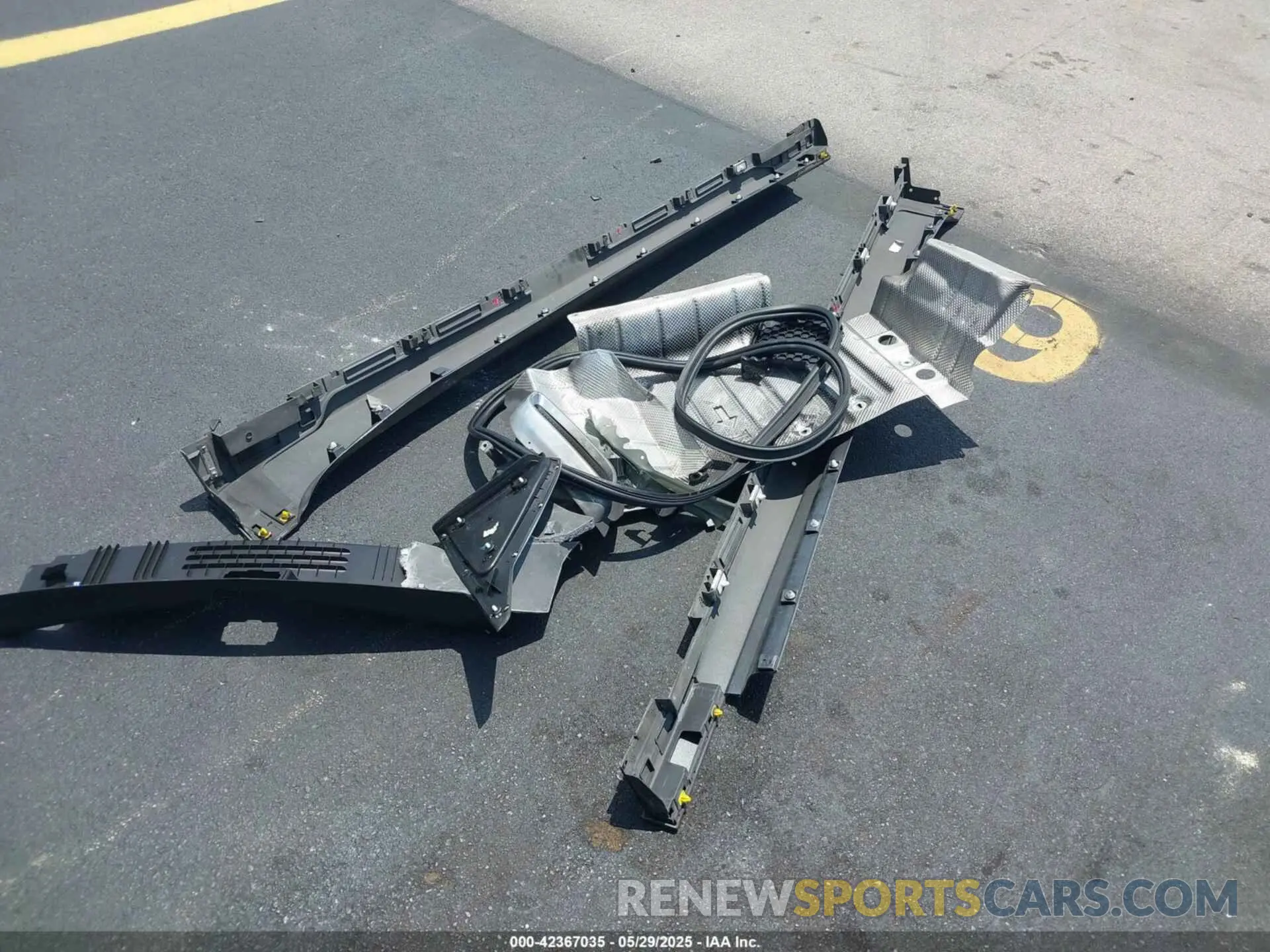 12 Photograph of a damaged car 1G6DN5RK9N0126405 CADILLAC CT5 2022