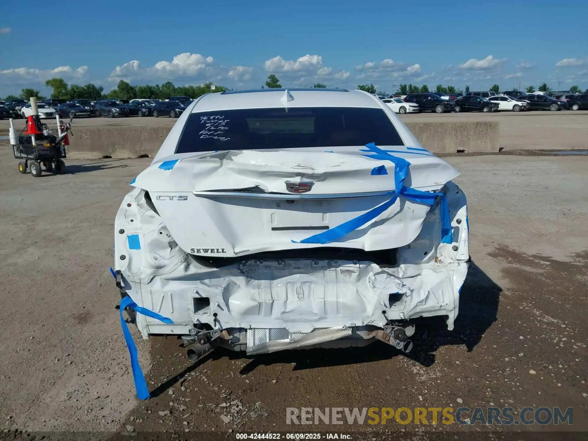 6 Photograph of a damaged car 1G6DN5RK5P0138098 CADILLAC CT5 2023