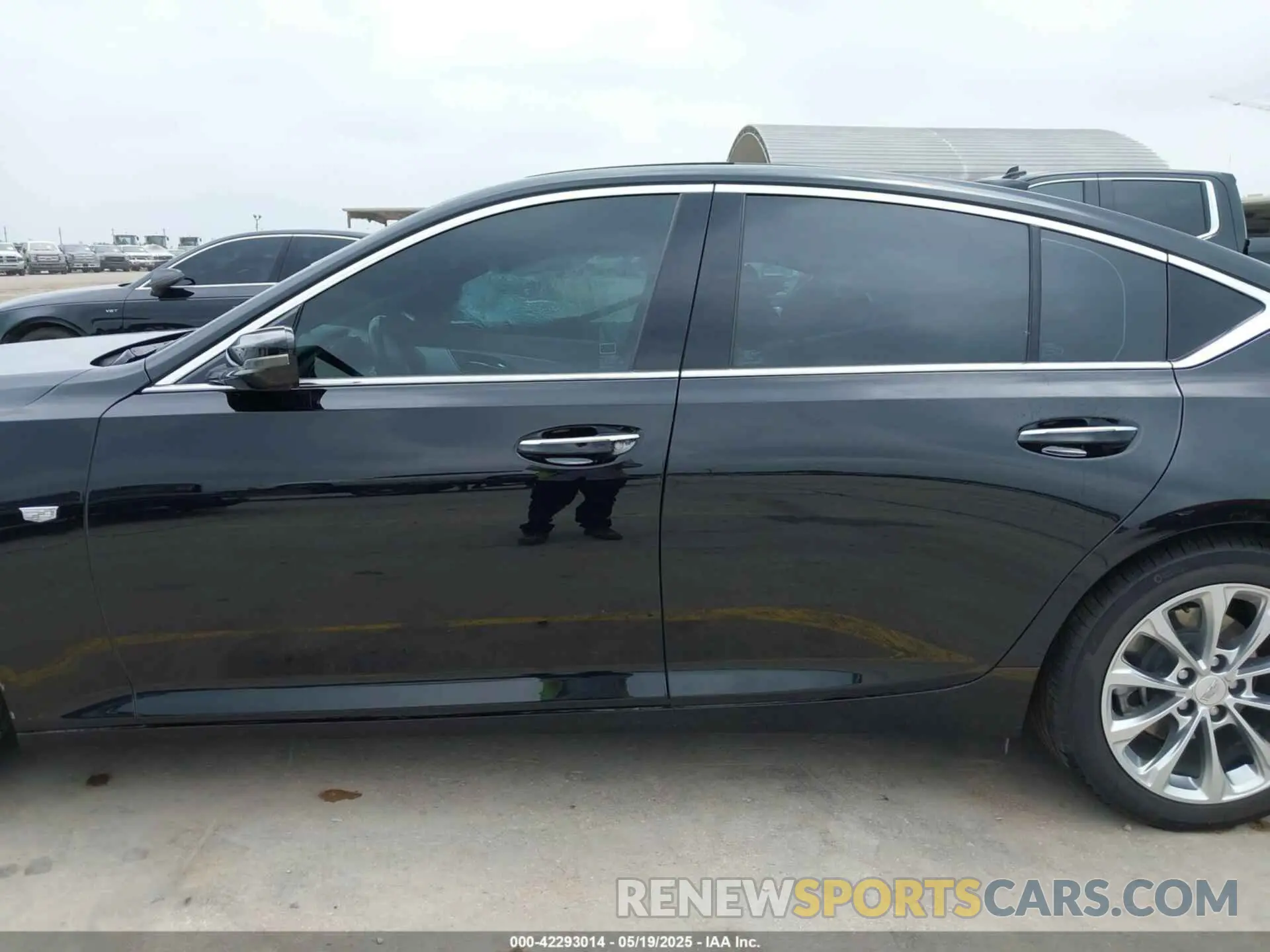 15 Photograph of a damaged car 1G6DN5RK7P0119990 CADILLAC CT5 2023