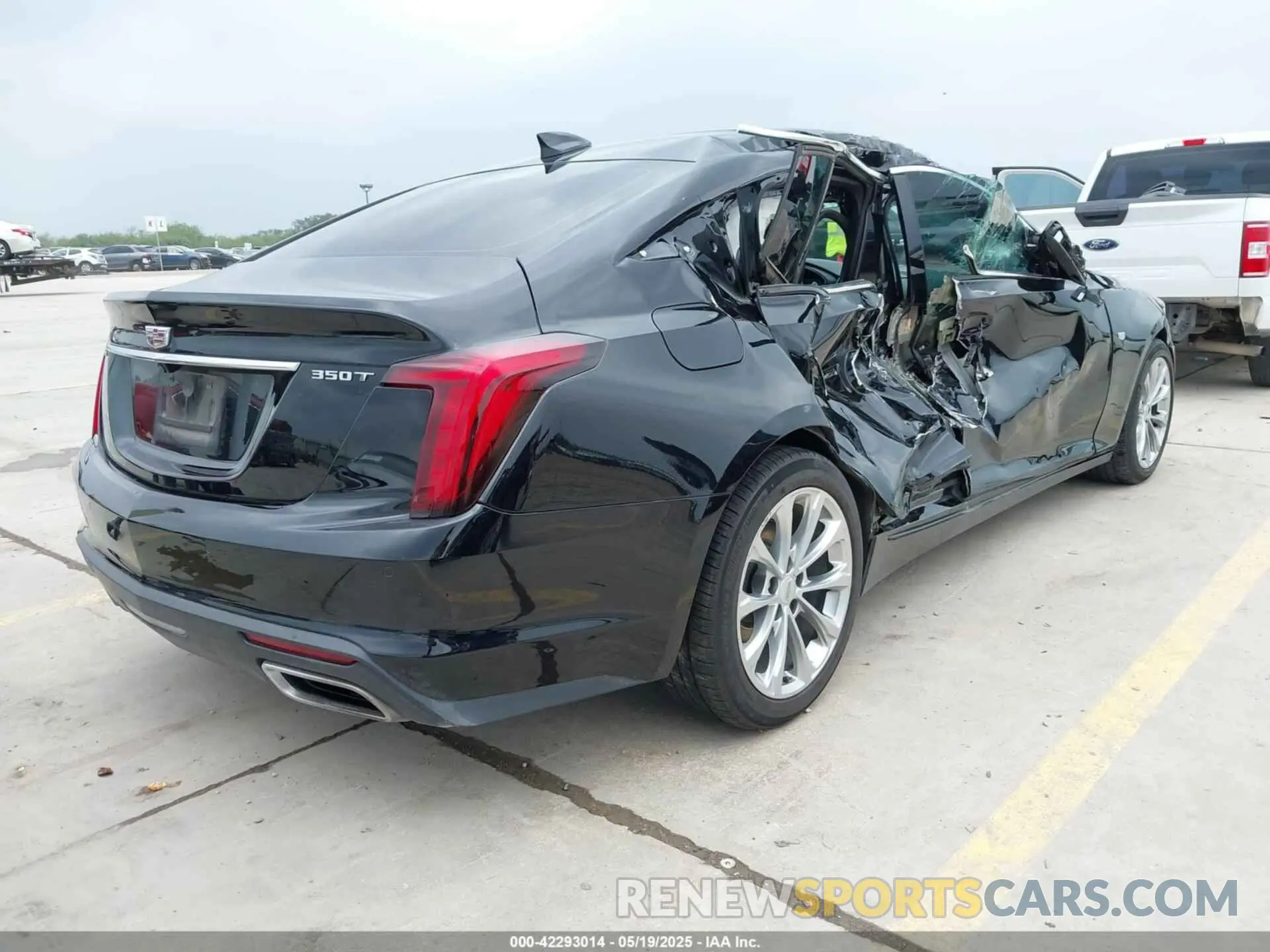4 Photograph of a damaged car 1G6DN5RK7P0119990 CADILLAC CT5 2023