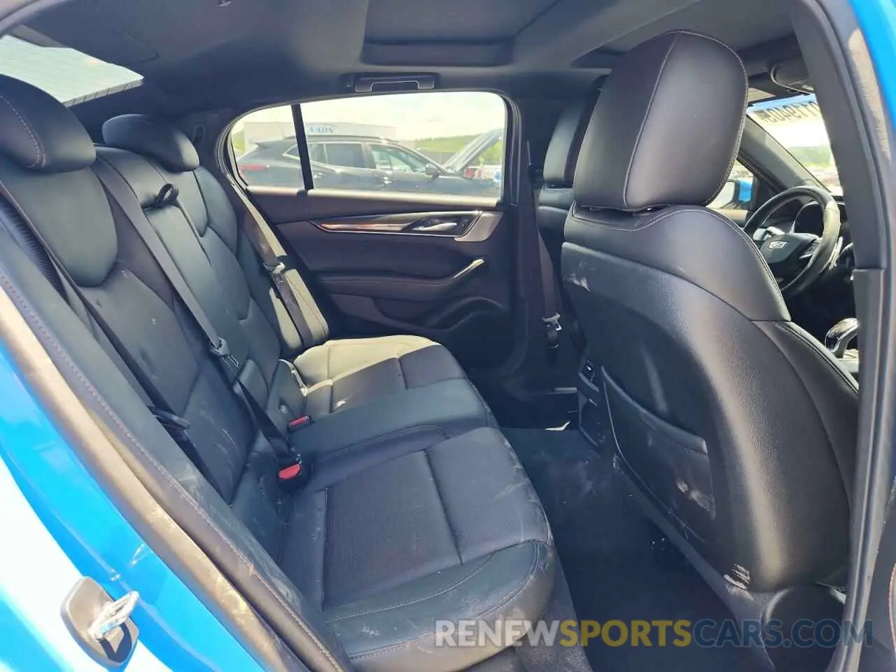 10 Photograph of a damaged car 1G6DR5RWXP0112989 CADILLAC CT5 2023